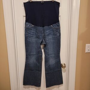 Set of 2 Pairs of Liz Lange Maternity Jeans